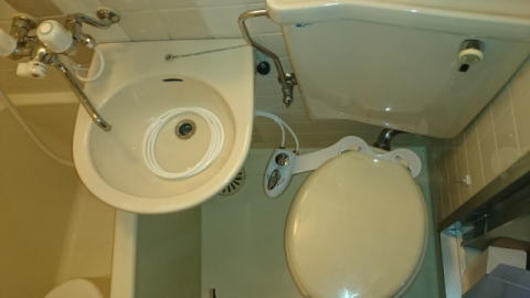 アイズ 無電源 温水洗浄便座 ウォシュレット 壁付シャワーカラン専用分岐金具